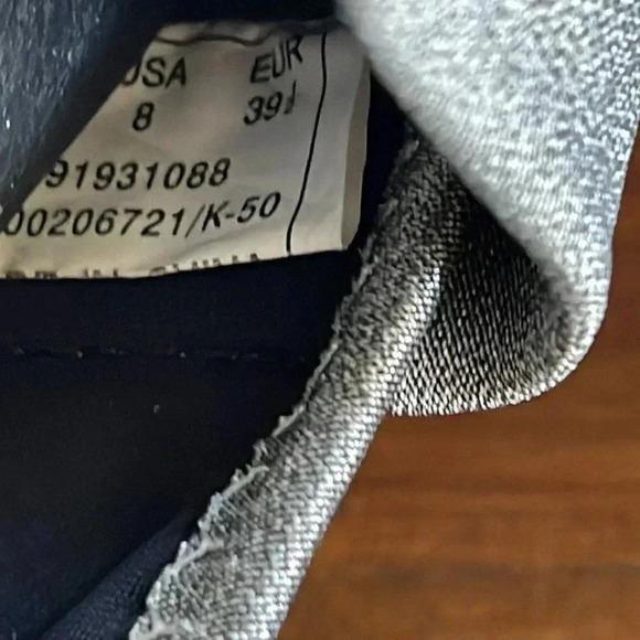 Royal Elastics silver slip on shoes - Picture 7 of 7